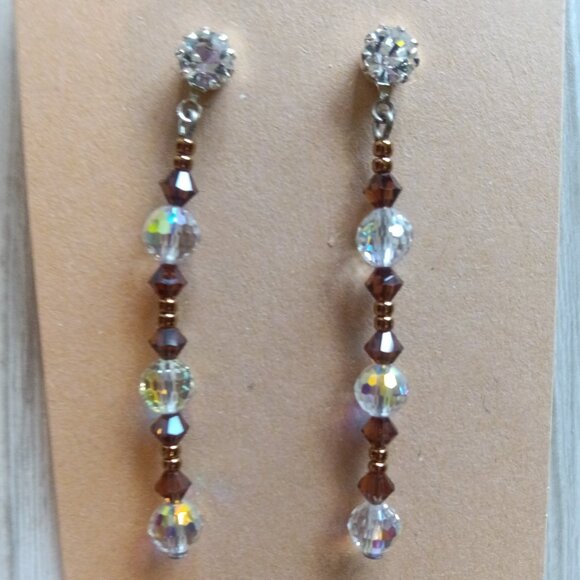 An Austrian crystal 4 strand beaded bracelet with matching earrings. - Picture 4 of 4